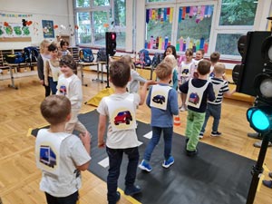 Grundschler ben Verkehrssicherheit